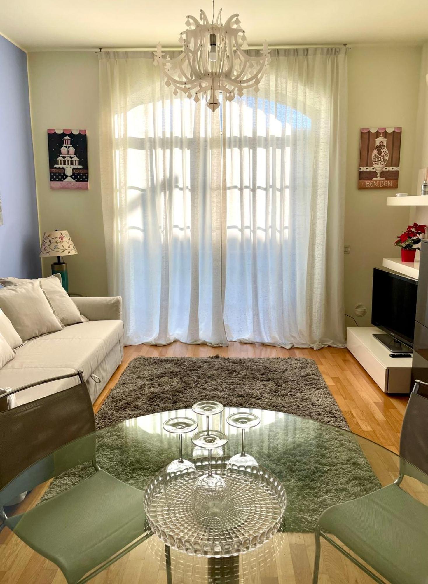 Luxury Four-Room Apartment In Monza Centro - 2 Min Walk To Train Station Luaran gambar
